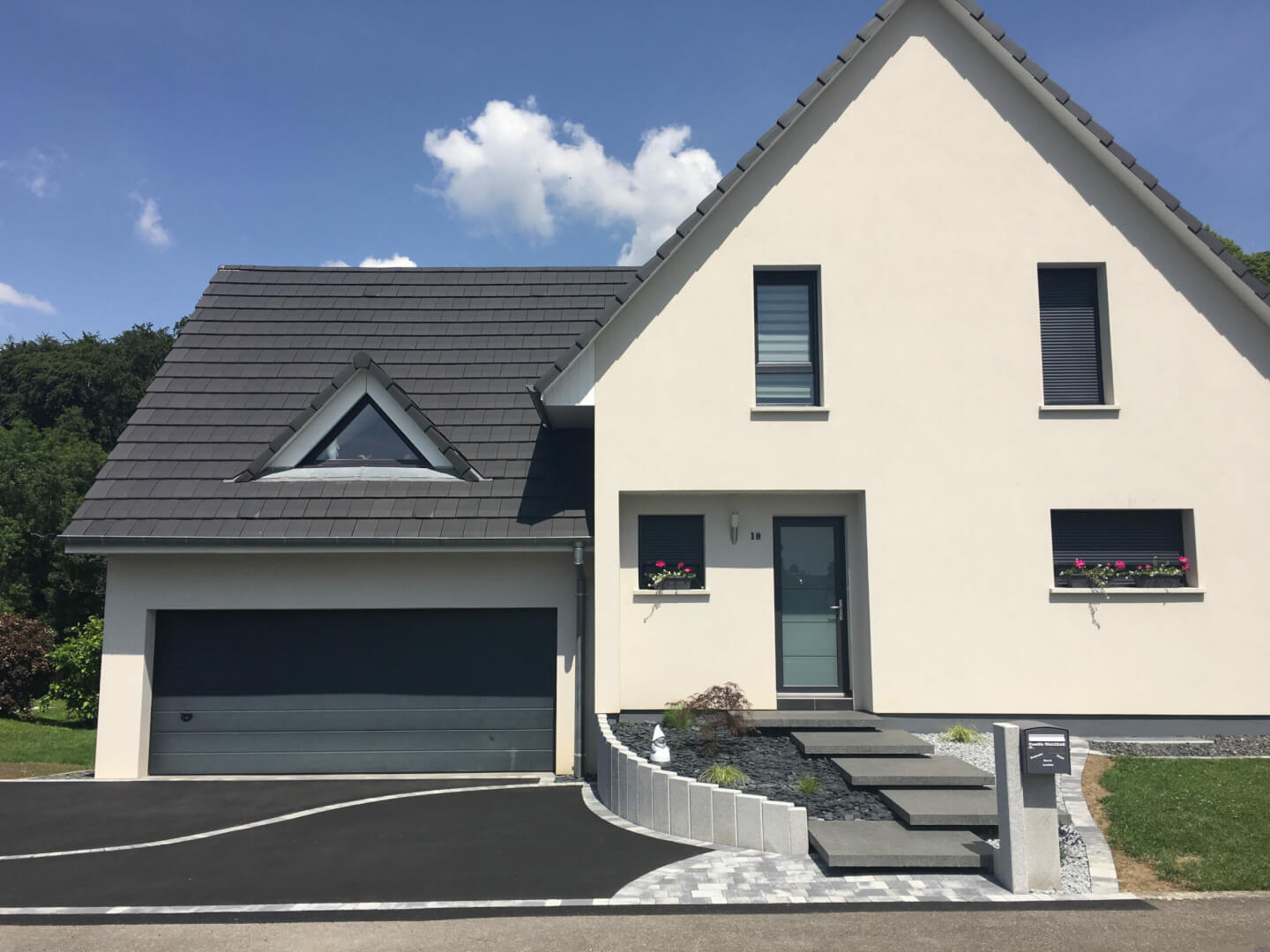 Façade maison et garage - Starter créa